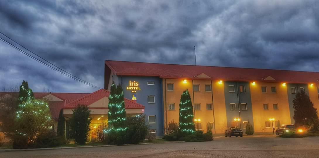 Bors Iris Hotel מראה חיצוני תמונה